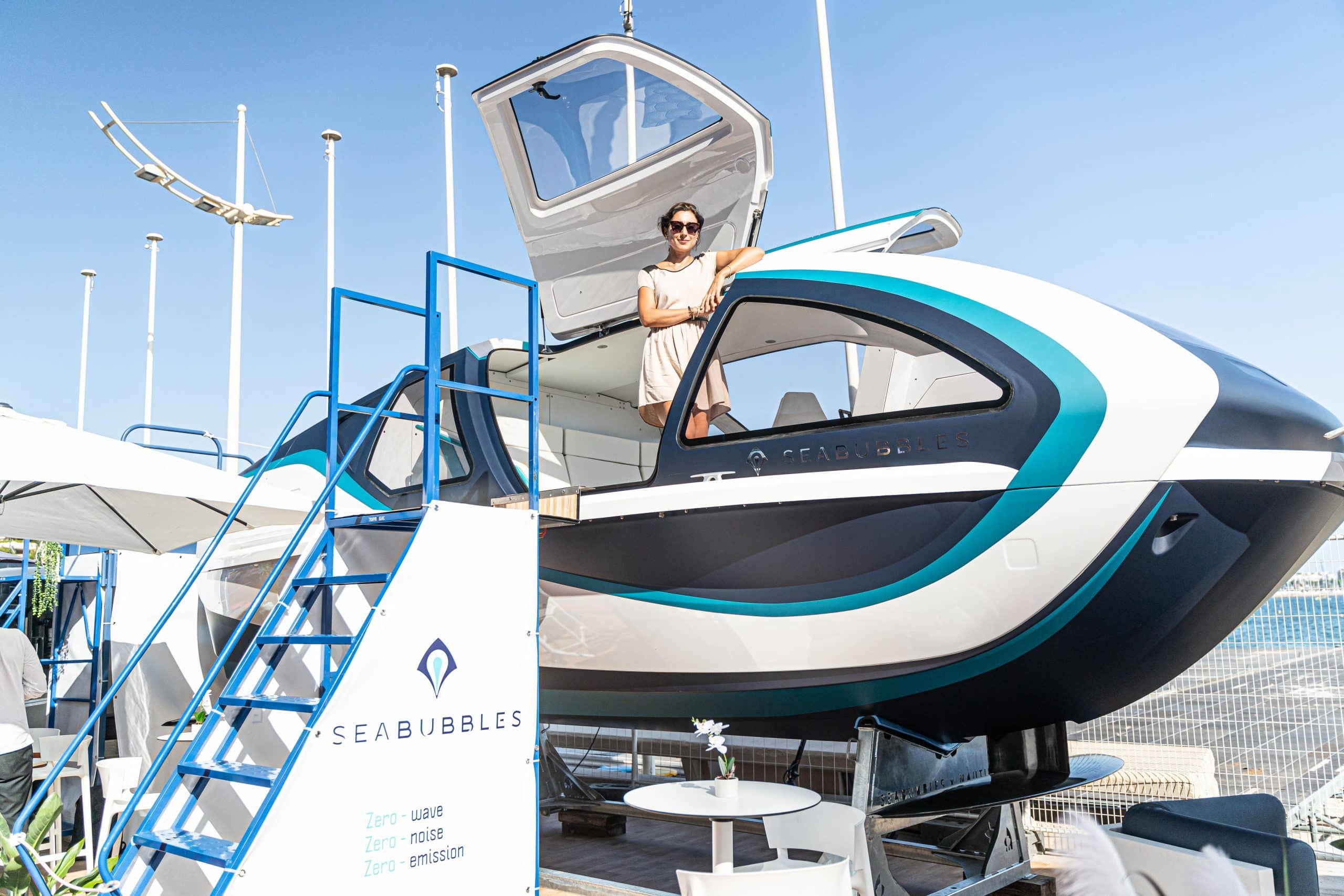 SeaBubbles : première sortie pour le bateau-volant à hydrogène